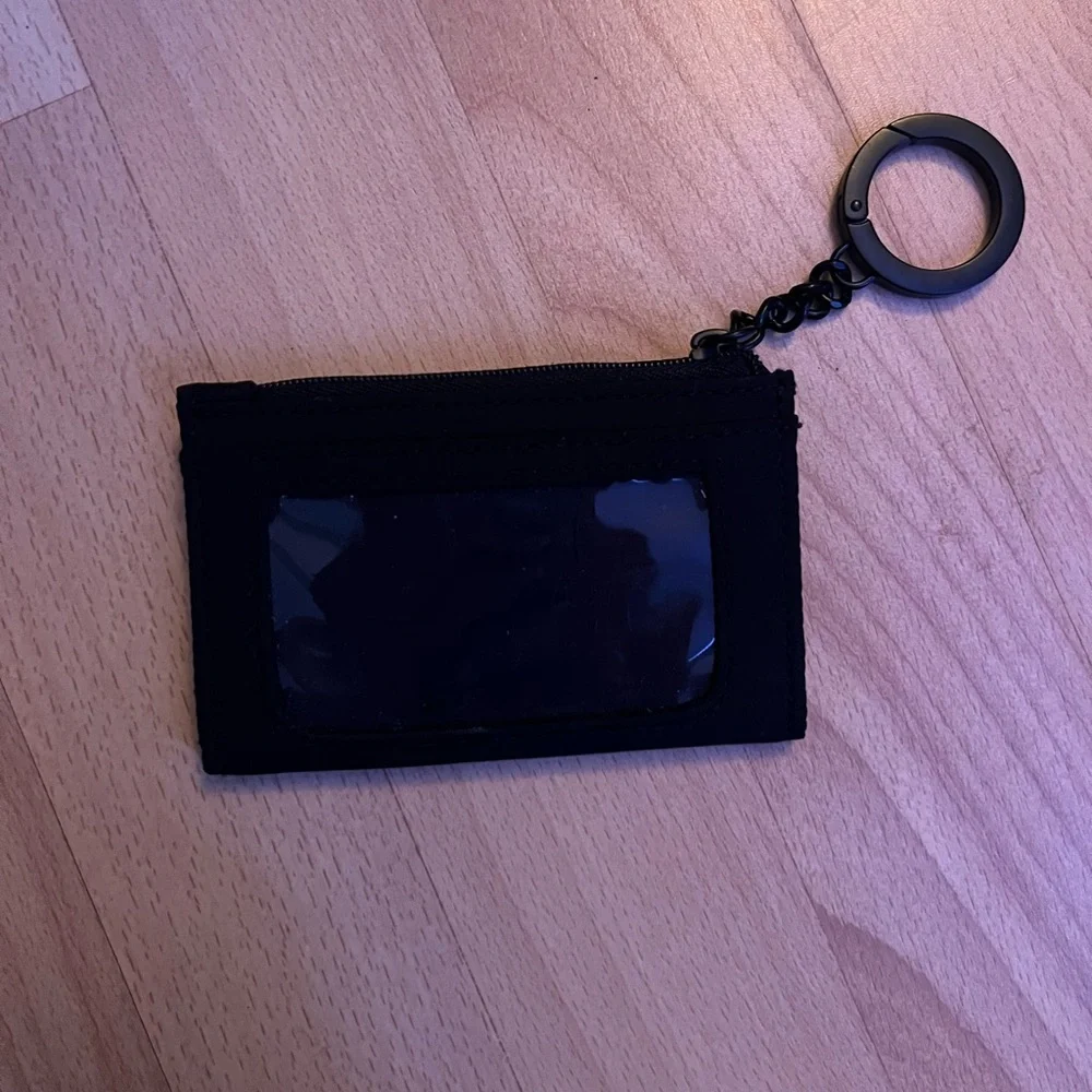 PINK KeyChain Wallet - Picture 2 of 4